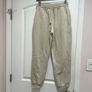 Zara sweats